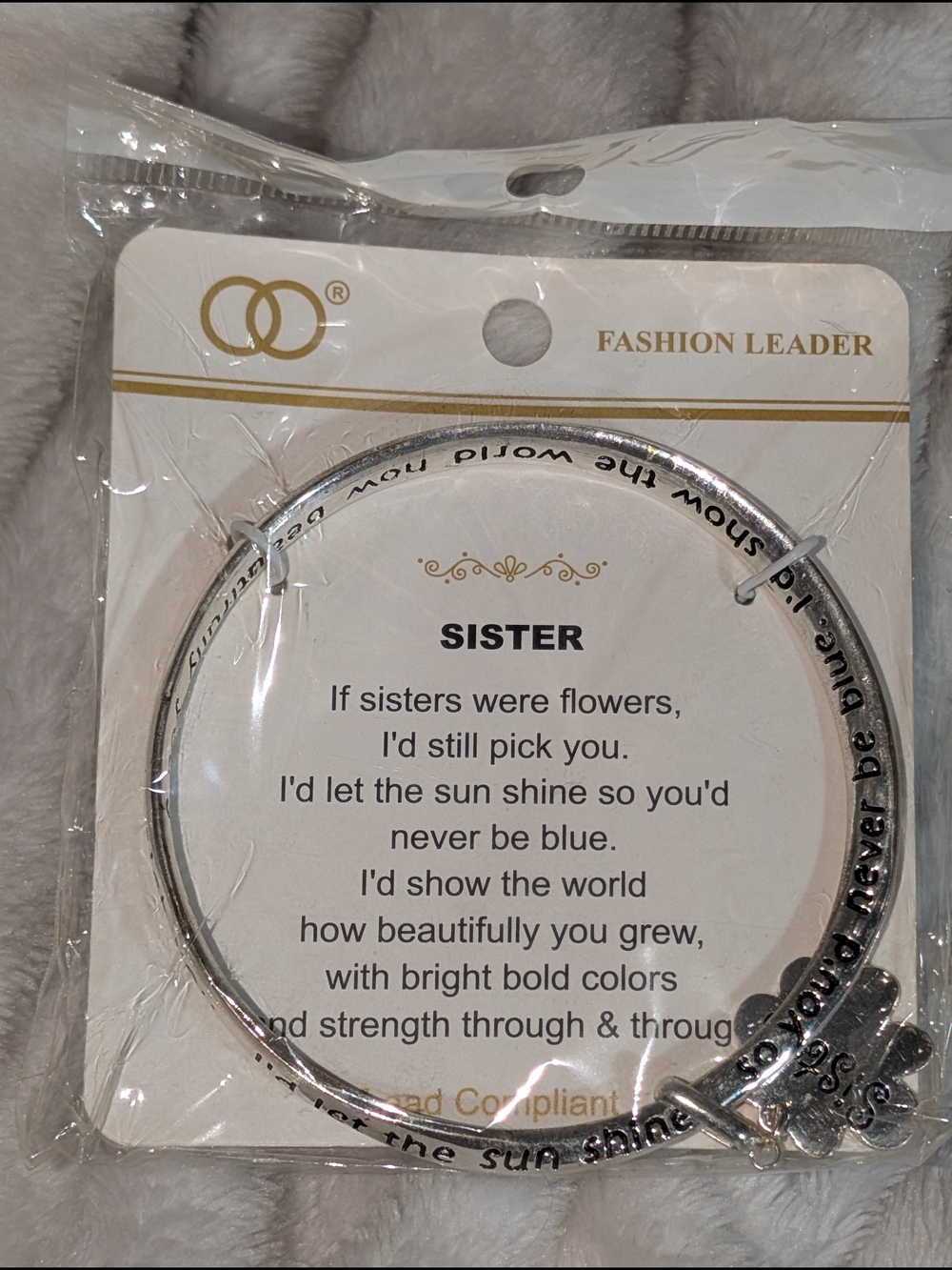 Fashion Leader Silver "Sister" Inspirational Bangle Bracelet